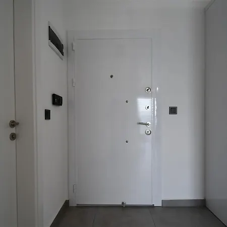 0036 Exodus In A Complex With Pool, Gym And , Mahmutlar Lejlighed *